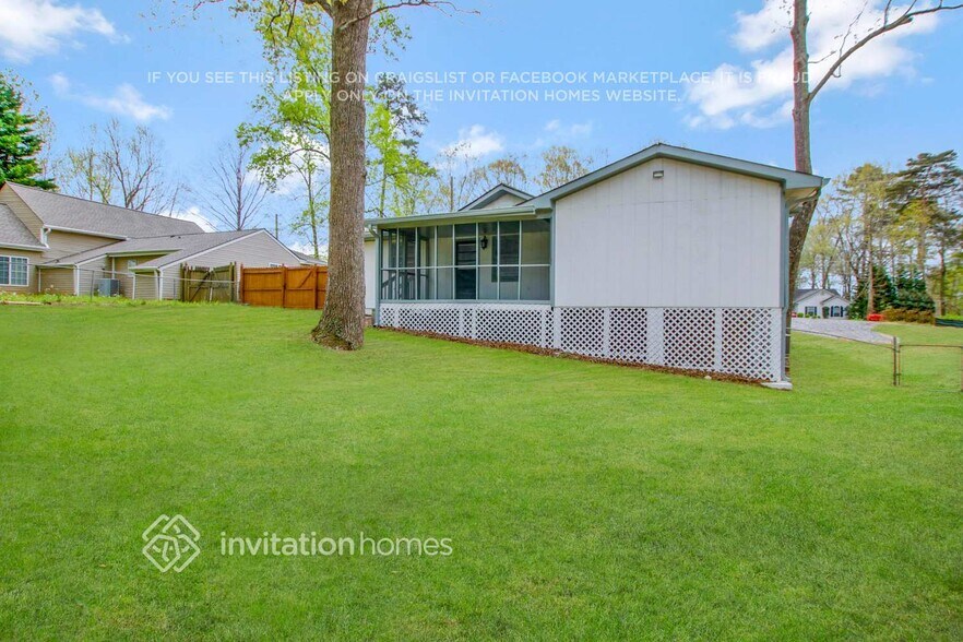Building Photo - 2960 Goldmine Rd