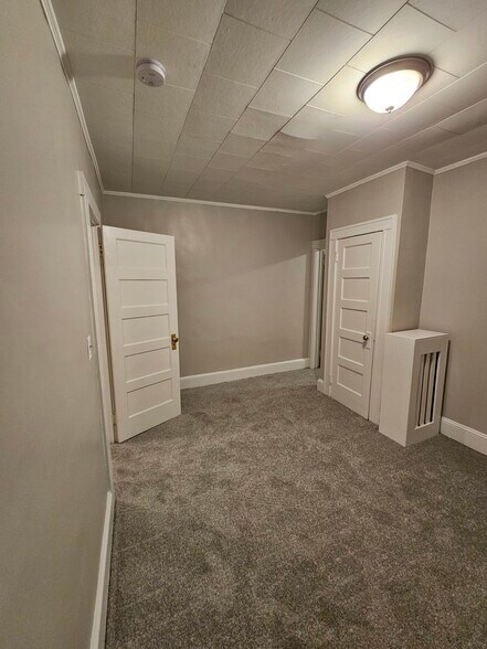 Building Photo - 4115 Eierman Ave