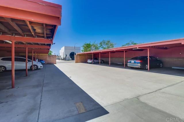 Building Photo - 617 Third Ave