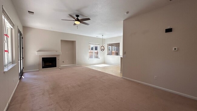 Building Photo - 1323 Cindy Dr