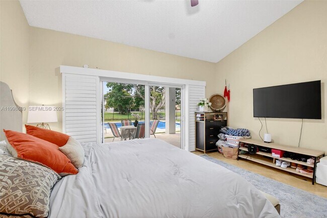 Building Photo - 9592 Majestic Way