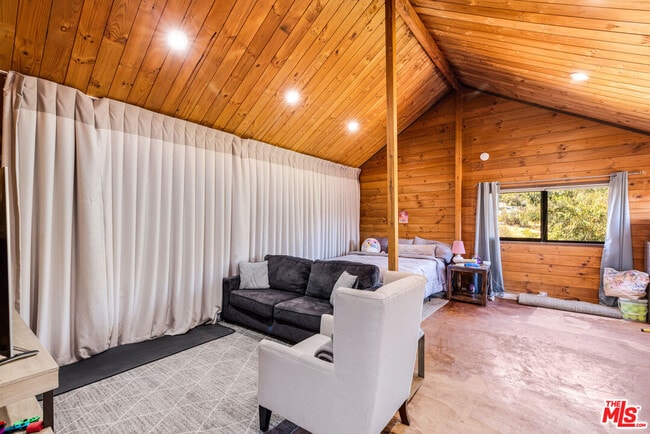 Building Photo - 29127 Triunfo Dr