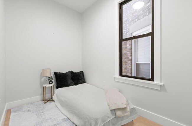 Building Photo - 2602 Palisade Ave