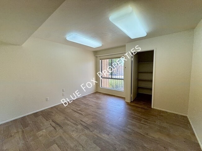 Building Photo - 4635 E Camino Rosa