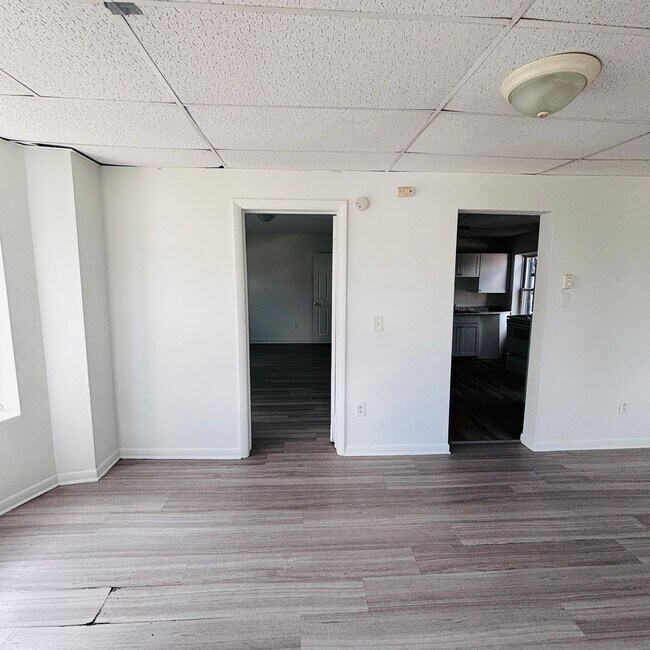 Building Photo - 761-765 S 8th Street