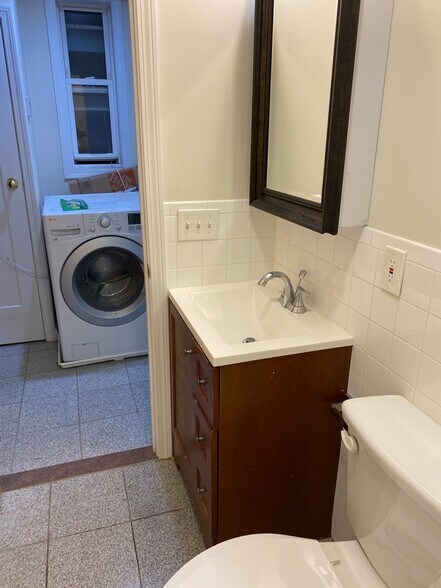 Building Photo - 179 Northampton St