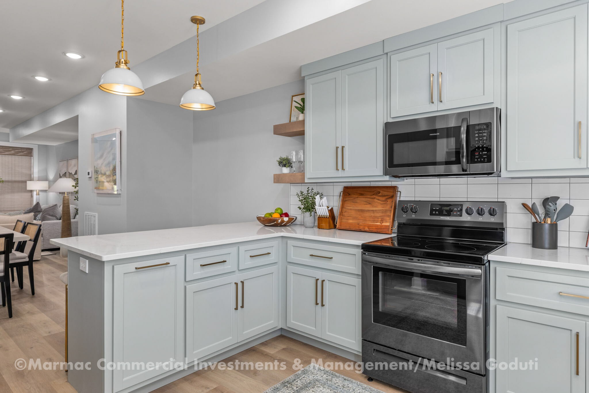 Building Photo - 154 N Poplar St