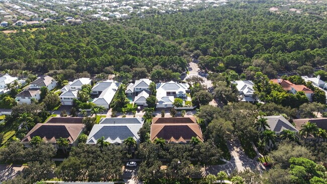 Building Photo - 2785 E Community Dr