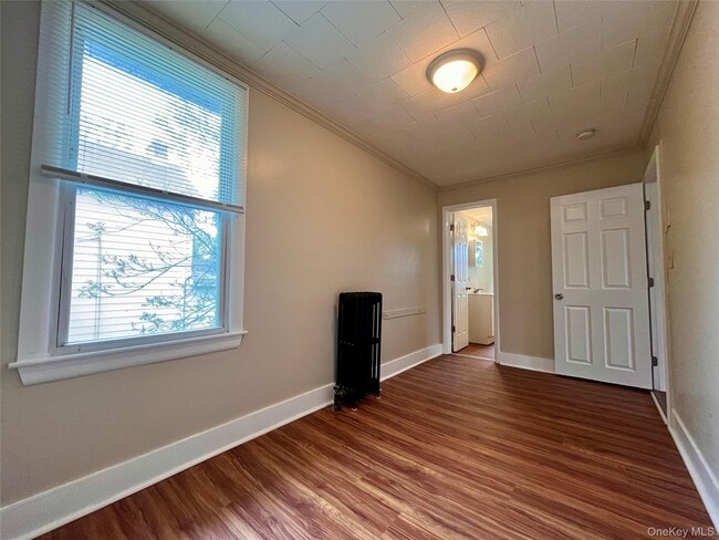Building Photo - 35 S Remsen Ave