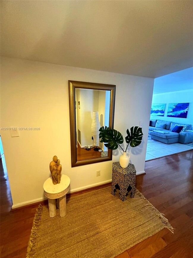 Building Photo - 1370 S Ocean Blvd