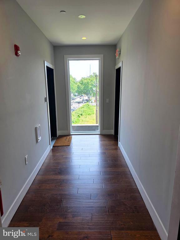 Building Photo - 1101 Fern St NW