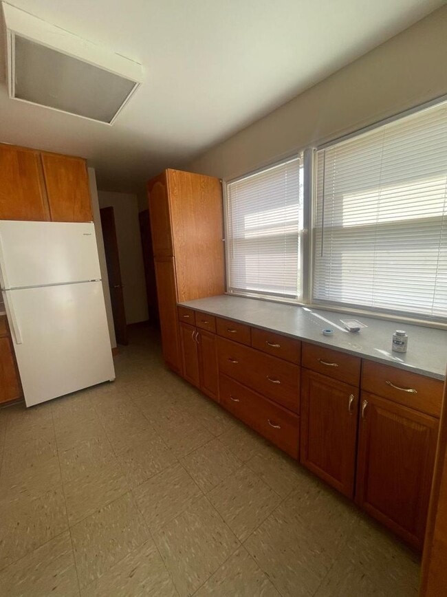 Building Photo - 6223 W 48th Ave