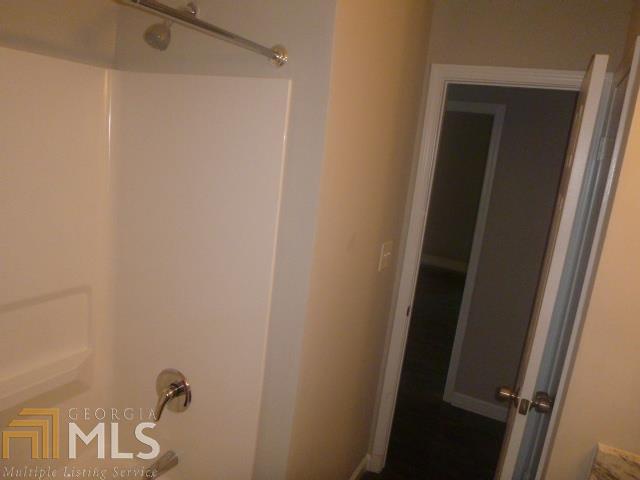 Building Photo - 426 Arnold Ln