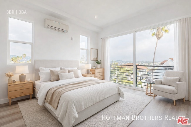 Building Photo - 525 Normandie Ave