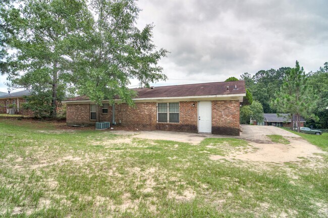 Building Photo - 3453 Pine Hill Rd