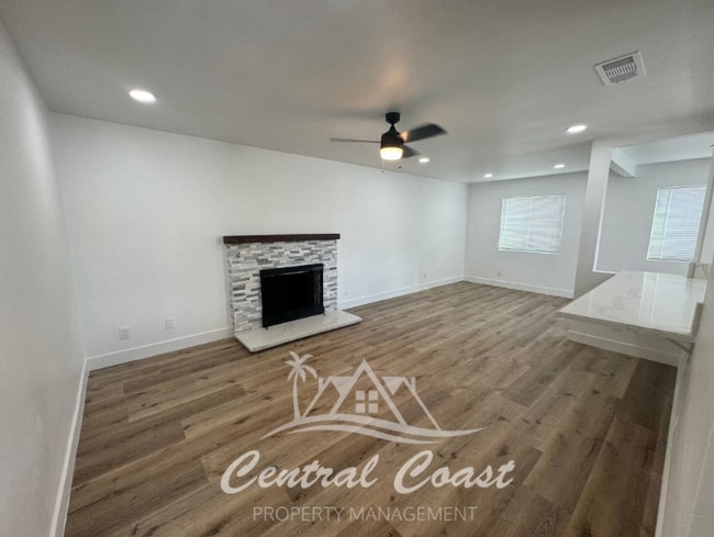 Building Photo - 0 E Grant St