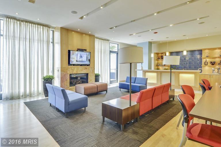 Building Photo - 475 K St NW