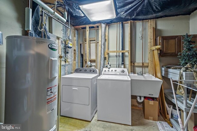 Building Photo - 7261 Dockside Ln