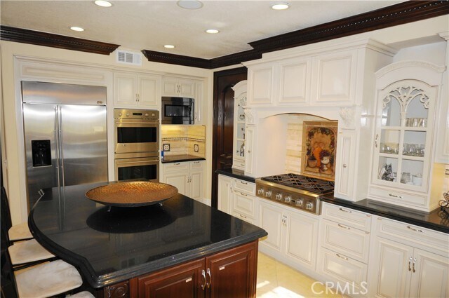 Building Photo - 6276 Morningside Dr