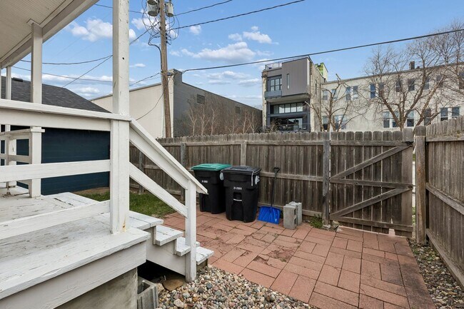 Building Photo - Next to Dog Bar!