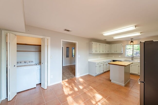 Building Photo - Scenic Brook West Sanctuary: Well-Maintained Home with Expansive Backyard