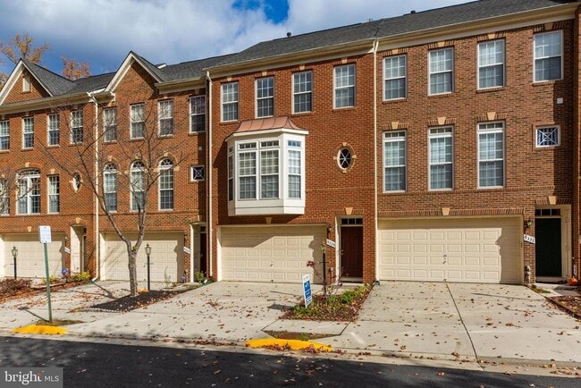 Building Photo - 9329 Cumbria Valley Dr