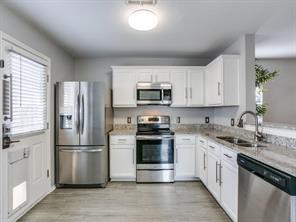 Building Photo - 1200 Kenneys Way