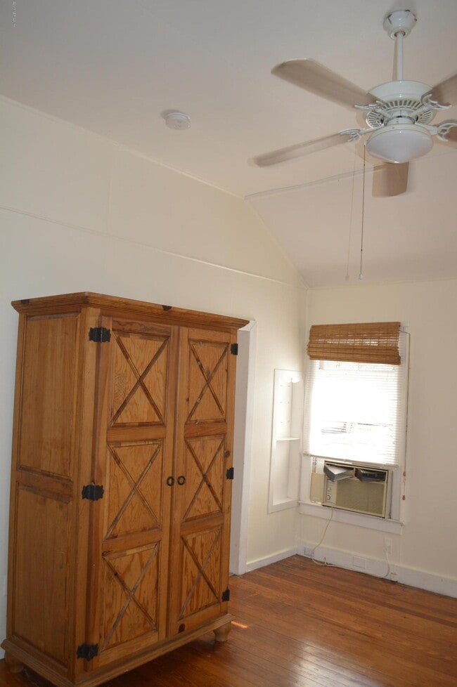 Building Photo - 3608 Boone Park Ave