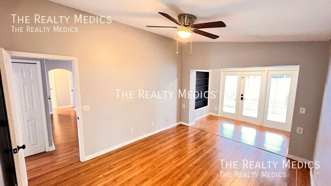 Building Photo - 2132 Falkner Rd