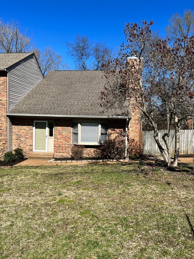 Primary Photo - 119 Guill Ct