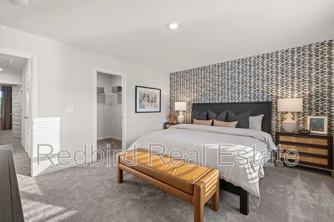 Building Photo - 2008 Acadia Wy