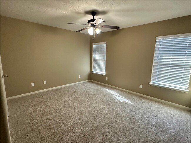 Building Photo - 4906 Comal River Loop