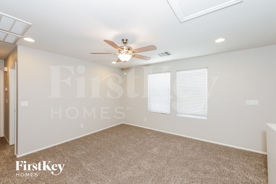 Building Photo - 9809 Dryden Ct