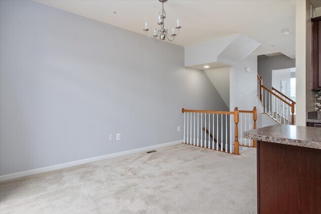 Building Photo - 1727 Jennifer Meadows Ct