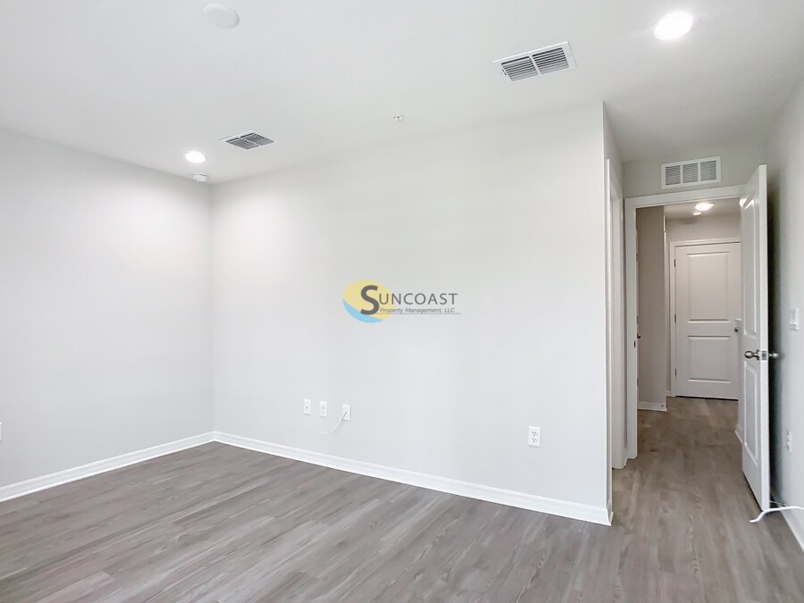 Building Photo - 3821 SW 43rd Ct