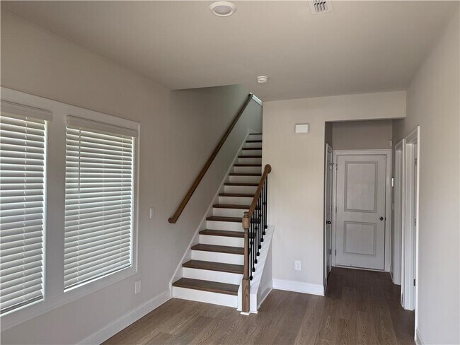 Building Photo - 4739 Red Lion Pl