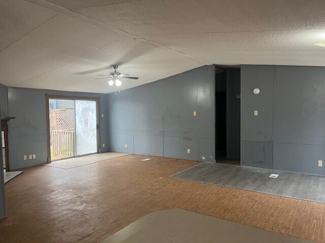 Building Photo - 15219 Paradise Cove Dr