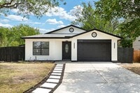 Building Photo - ***APPLICATION CURRENTLY UNDER REVIEW***Co...