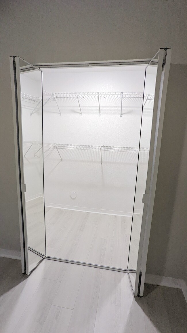 Master Walk in Closet - 9150 NW 40th Pl