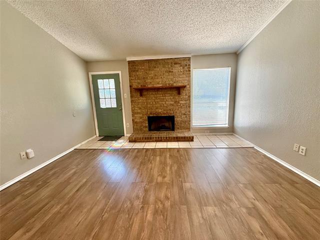 Building Photo - 1525 Lavendale Ln