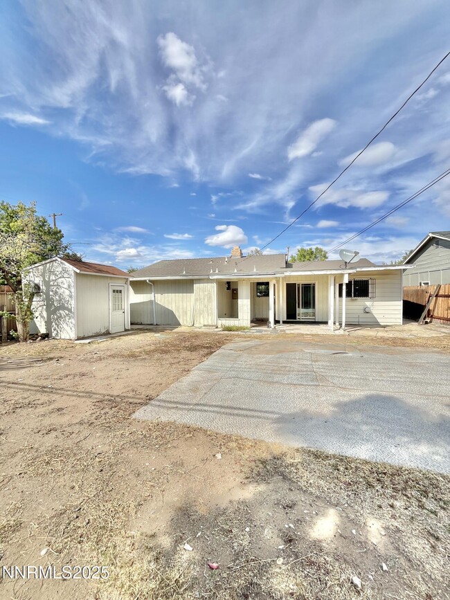 Building Photo - 1695 Trabert Way