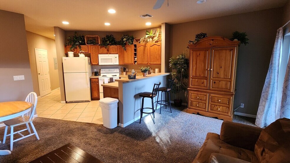 Building Photo - 8403 Mulligan Cir