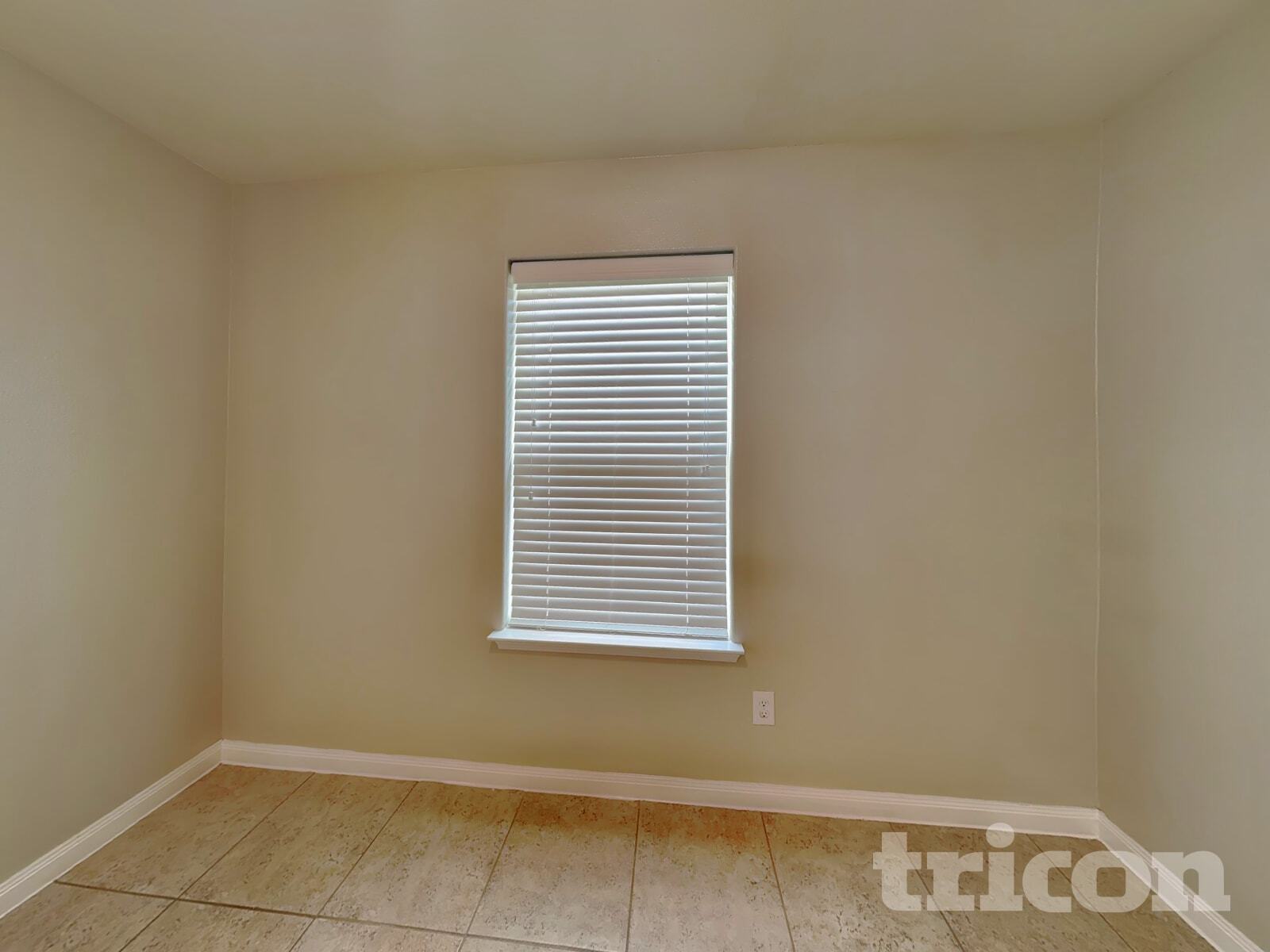 Building Photo - 108 Rushmore Ln