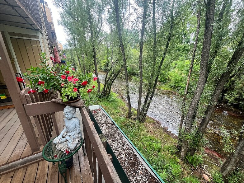 Building Photo - 2907 Shadow Creek Dr