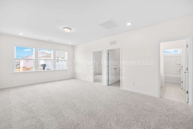 Building Photo - 9008 Catboat St