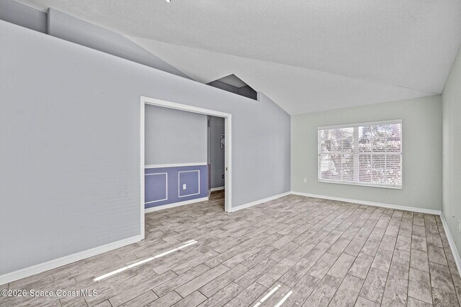 Building Photo - 3625 Fodder Dr