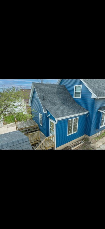 Building Photo - 228 Wilson Ave SW