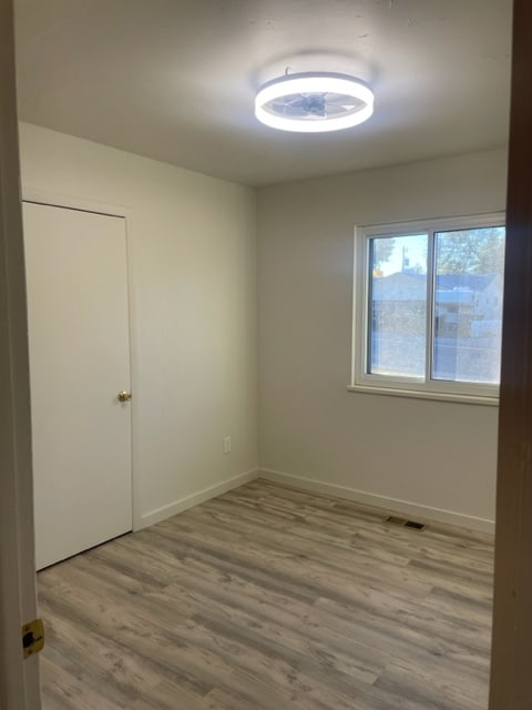 Building Photo - 1067 E Carolina Ave