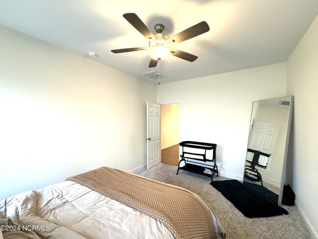 Building Photo - 148 Broadleaf Dr