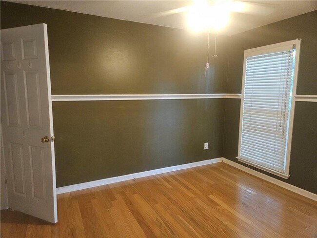 Building Photo - 2545 Cobble Creek Ln